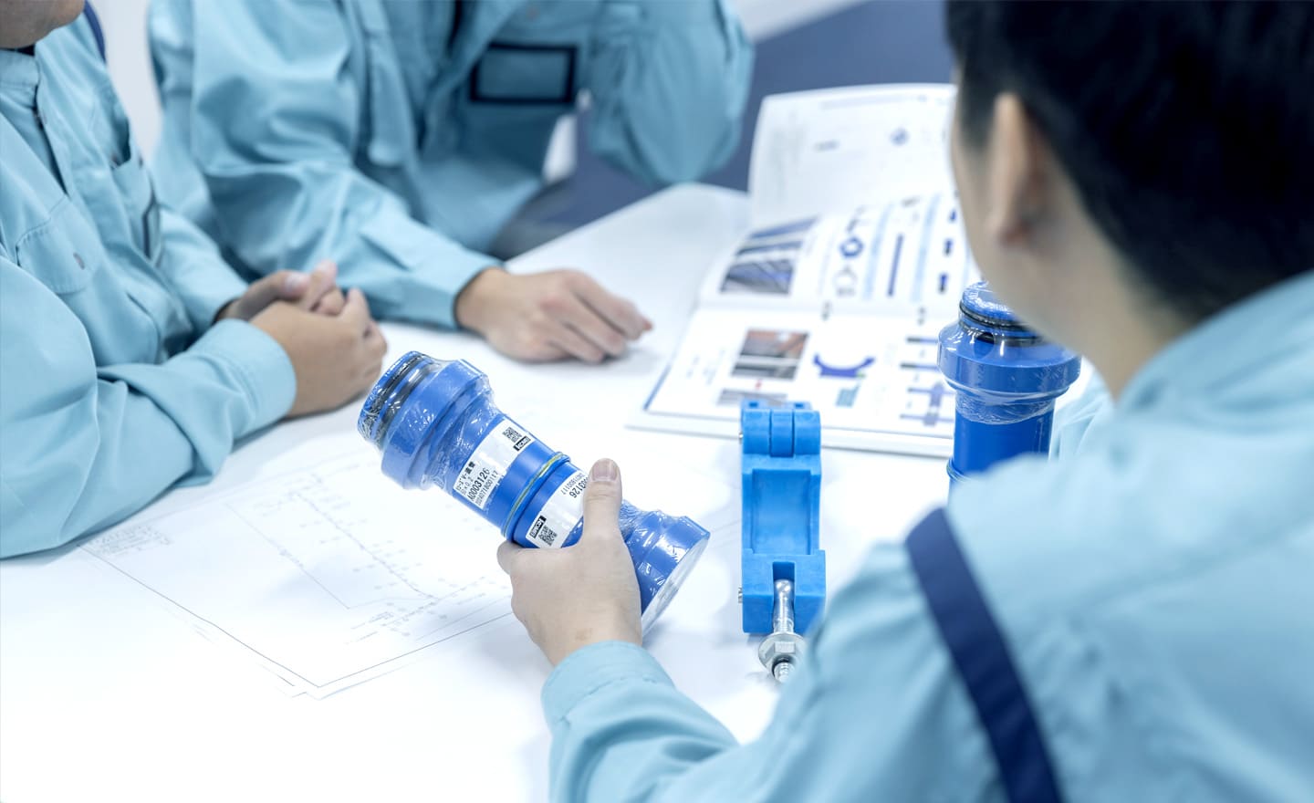 営業部打ち合わせ